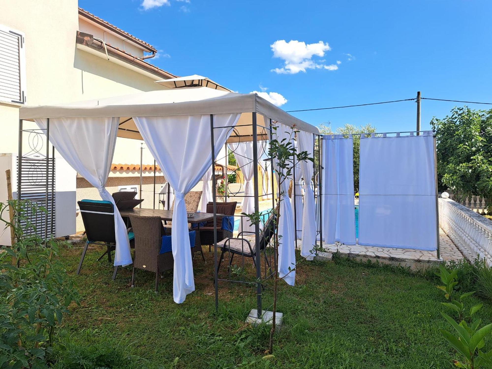 Ferienwohnung Casa Antonio With Swimming Pool Novigrad Istria Exterior foto